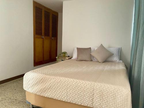Double Room image 2