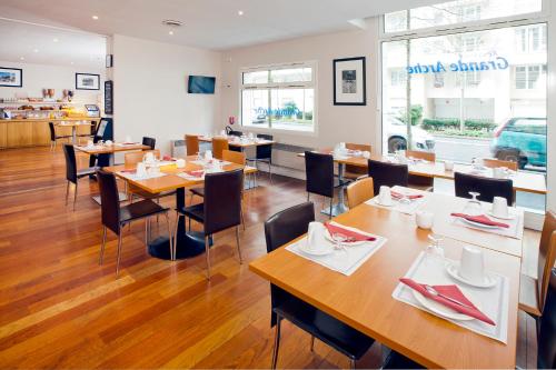 Séjours & Affaires Courbevoie Grande Arche - image 12