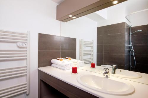 Séjours & Affaires Courbevoie Grande Arche - image 9