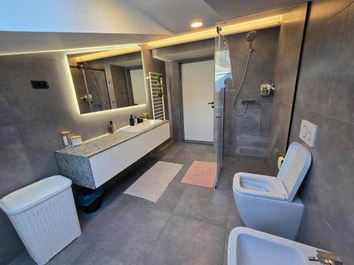 Nova Nest from Granite Getaways in sempeter pri Gorici