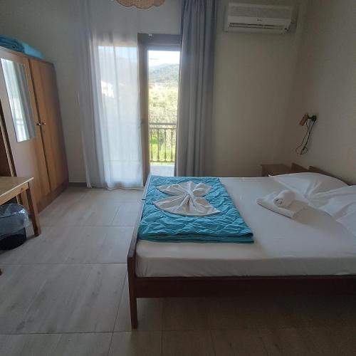 1 double bed