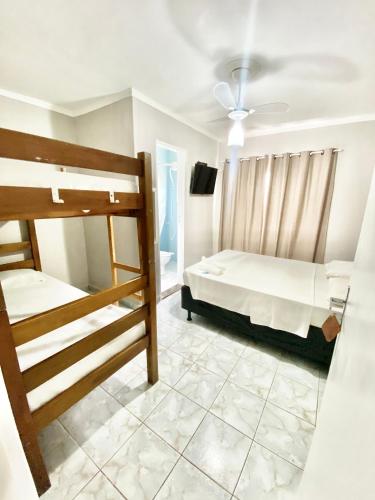 Budget Double Room image 5