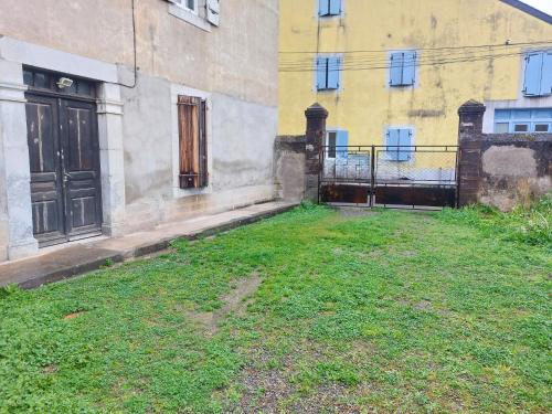 Kert, Le Cosy St-Anne - Neuf - 4pers - Proche gare et centre ville in Tarbes