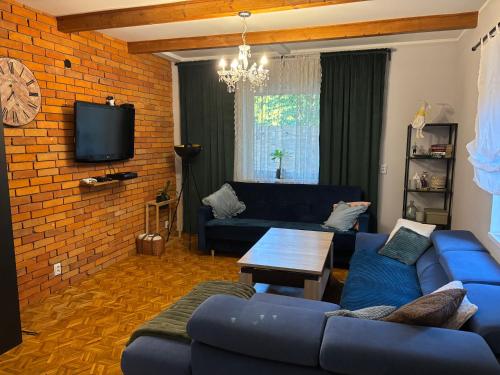 Domek letniskowy "Pod dębem" (Domek letniskowy "Pod debem") in Olsztyn City Center