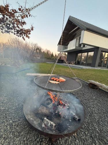 Enklawa Winiec - nowoczesny dom nad jeziorem, 6 sypialni, jacuzzi