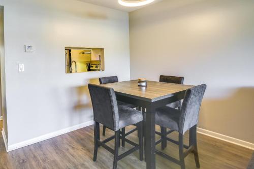 Community Pool Lauderhill Vacation Rental in Lauderhill