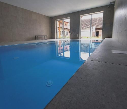 Spa, Apartmány Hluchá Bašta s vnitřním bazénem (Apartmany Hlucha Basta s vnitrnim bazenem) in 杜布尼