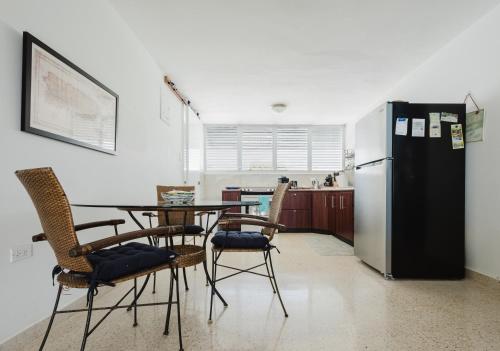 Faciliteiten, Oceanview Apartment Steps to the Beach in Luquillo