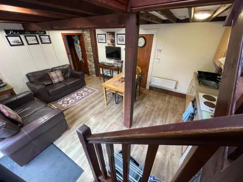 Penybryn Cottages in Cwmbach