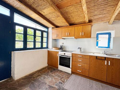 Happynest Leni, Stone House in Livadi (Tiros)