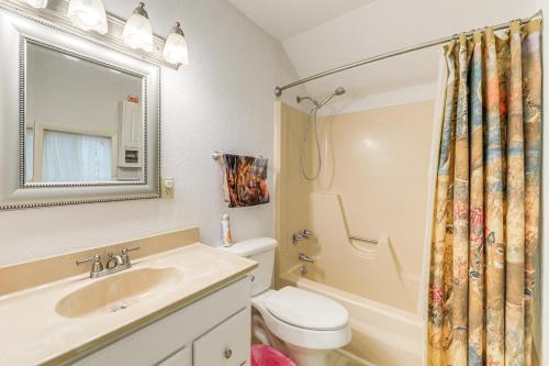 Bryson City Cottage with Hot Tub and Waterfall Views! - image 13