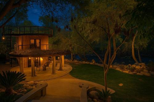 River Magic - Riverfront Family Fun & Lux Design, Three Rivers
