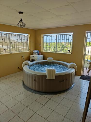 tab panas, Kunukuhuis Hofi Abundansia in Nieuwpoort