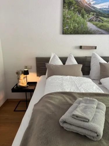 Lechtaler Alpenblick Landeck - Privatzimmer & Ferienwohnung in Landeck, Österreich