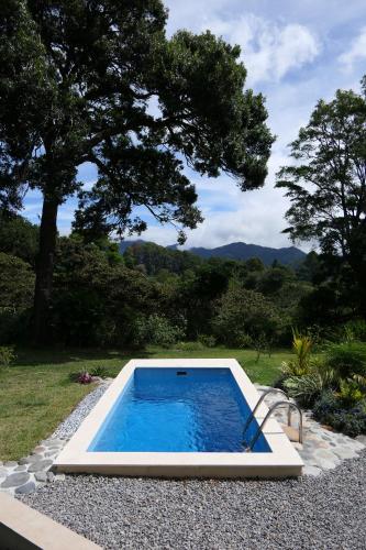 Kolam renang, Casitas Vista Verde in Boquete