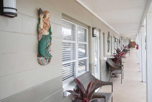 Liberty hill Executive Inn in Zephyrhills