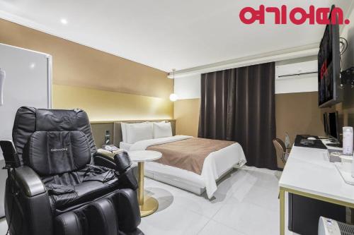 1 double bed
