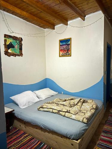 1 twin bed