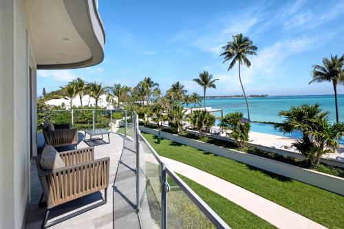 Cable Beach condo with ocean views – khách sạn tại Biển Cable