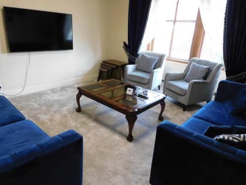 Spacious 3 Bed Family Friendly Home with Garden & Parking Sleeps 6 & Baby Near Glasgow City, Glasgow (Foto 5)