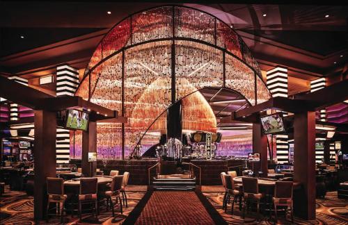 Bar/Lounge, Planet Hollywood Resort & Casino near Bellagio Conservatory & Botanical Garden
