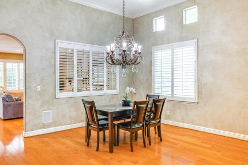5 Mi to Dtwn Modesto Family Home with Patio! in Sisk