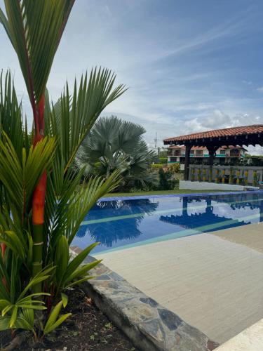 Villa privada con piscina cerca al parque del café