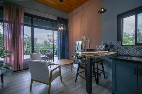 One-Bedroom Villa image 2