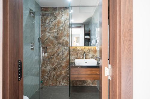 Eden Hue Hotel - image 5