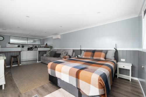 Neat & Tidy Studio with Firepit near Bathurst CBD, Bathurst (fotografie 11)