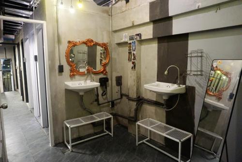 Hash Capsule Hostel Silom Soi 3, Bangkok (foto 10)