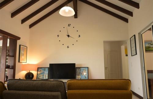 Vert Pré - Sublime maison avec vue imprenable (Vert Pre - Sublime maison avec vue imprenable) in Le Robert