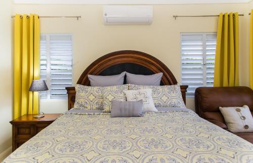 Tropical 3 Bedroom Villa - Ocho Rios in Plantation Village
