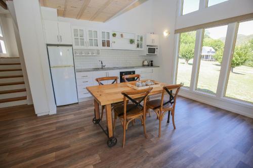 Abby's Cottage - Cosy couples retreat in Wandiligong