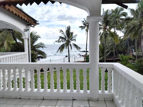 View, Villa Maname, face a l'ocean in Moroni