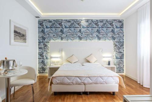 2 twin beds