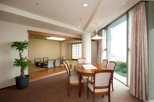 Ocean view Japanese-Western-Style Room(Non-smoking)