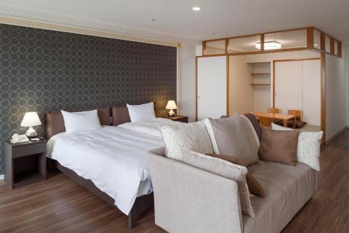 Modern Japanese-Western-Style Room(Non-smoking)