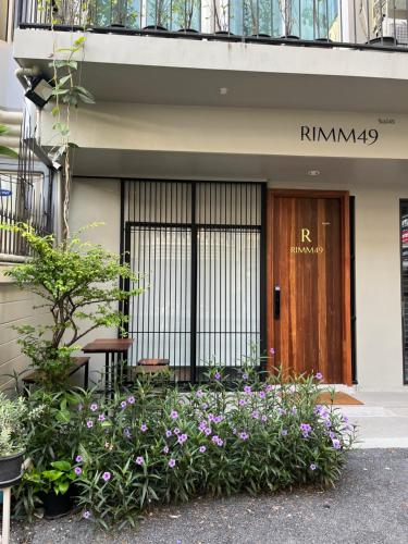 Rimm49 Bangkok - 출입구