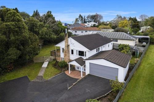 Rest & Relax Units, Whangarei