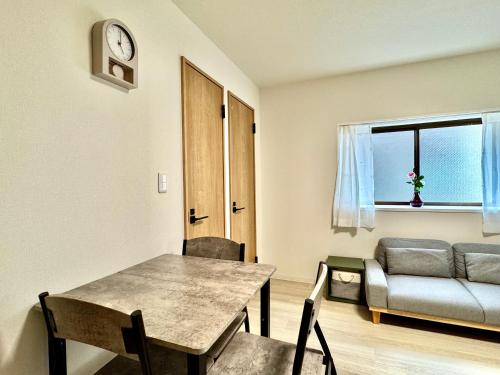 F Hotel 新築アパート 近くに品川と羽田空港 无料駐車場予約必須, Tokyo (photo 11)