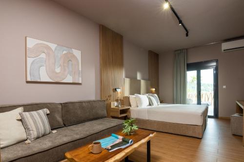 Deluxe Double or Twin Room with Spa Bath room in Petra Nera Skiathos Philian Hotels & Resorts