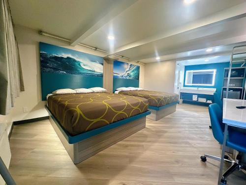Executive King with 2 King Beds