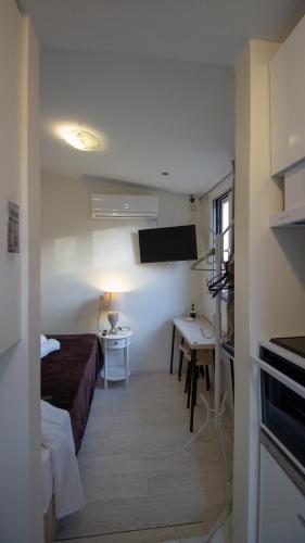 Athens city center small penthouse, Atény (fotografie 6)