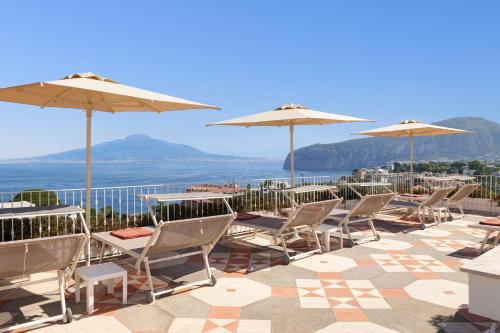 阳台/露台, 德拉威乐大酒店 (Grand Hotel de la Ville) in 索伦托