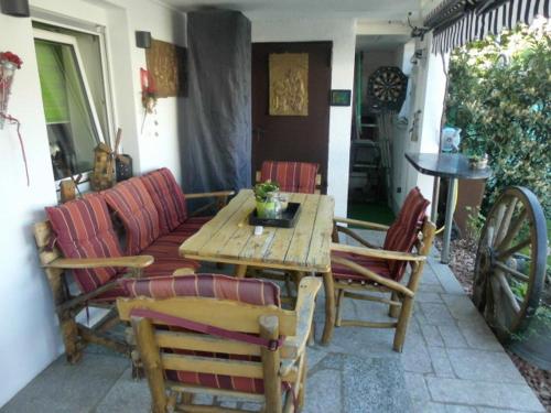 Ferienwohnung am Brunnen in 格羅斯伊巴赫
