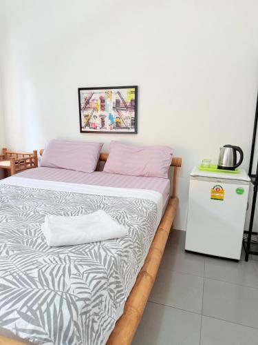 1 queen bed