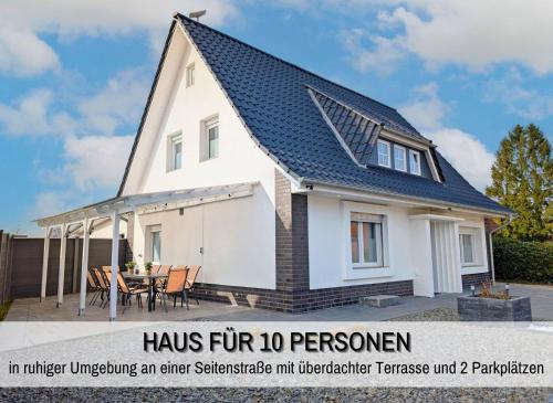 Viesnīcas āriene, GOLDEN by BesTime - 5BR Haus Terrasse 2 Parkplätze 10 Betten Trockner Tischfußball (GOLDEN by BesTime - 5BR Haus Terrasse 2 Parkplatze 10 Betten Trockner Tischfußball) in Barnstorf (Lower Saxony)