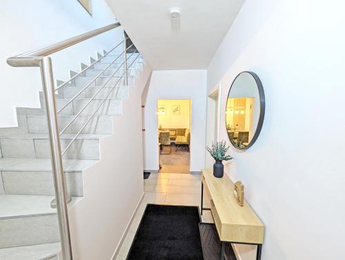 Viesnīcas āriene, GOLDEN by BesTime - 5BR Haus Terrasse 2 Parkplätze 10 Betten Trockner Tischfußball (GOLDEN by BesTime - 5BR Haus Terrasse 2 Parkplatze 10 Betten Trockner Tischfußball) in Barnstorf (Lower Saxony)