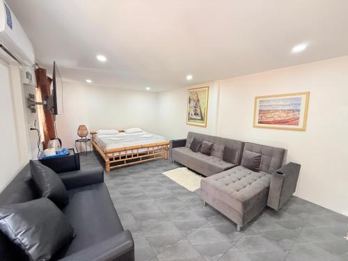 Harry's Beach Club, Ko Samet